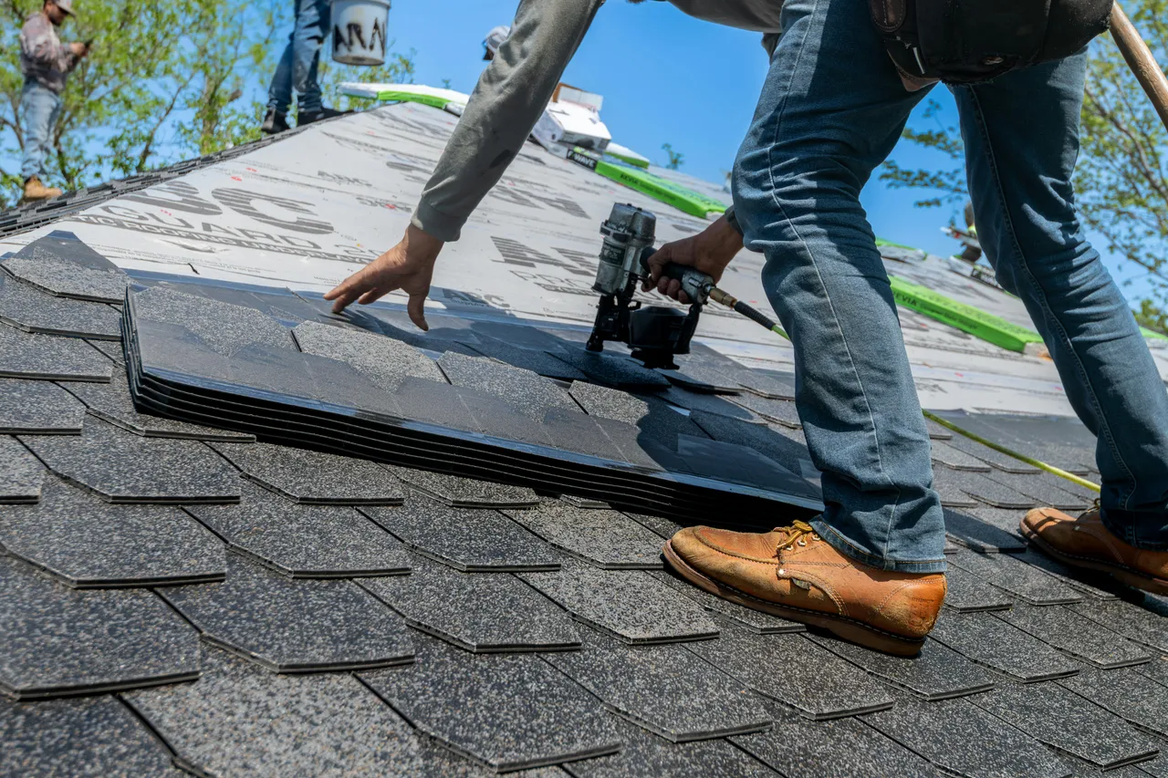 Shingle installation — Katy TX
